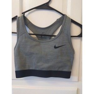 Nike Dri-Fit Gray Sports Bra SZ XS Unpadded Stretchy Women's  Swoosh